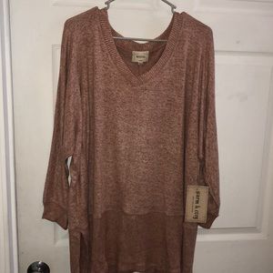 Soft dark pink sweater, NWT